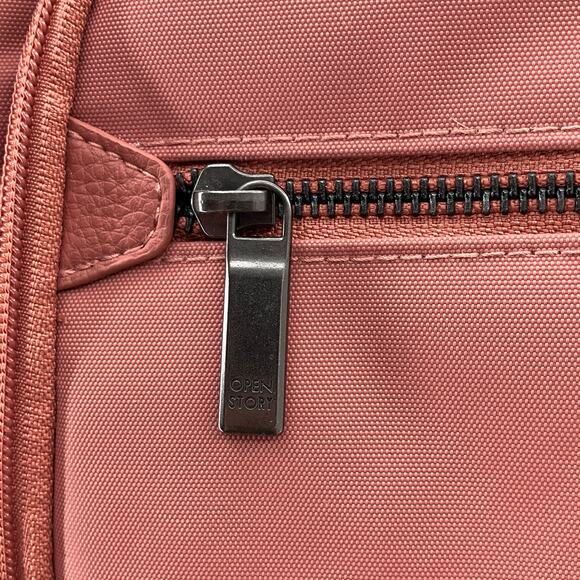 Open Story Target Rose Pink Gray Adjustable Straps Pockets Zip Mini Backpack Bag - Picture 2 of 12